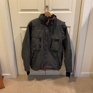 Size medium, men’s Columbia ski/snow jacket.